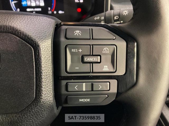 Toyota Land Cruiser FJ 2026-07 8649869-4