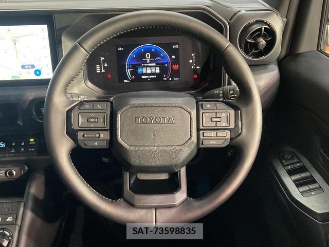 Toyota Land Cruiser FJ 2026-07 8649869-7
