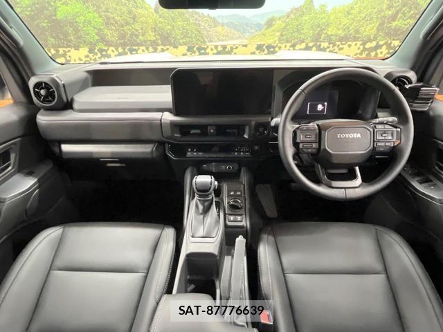 Toyota Land Cruiser FJ 2026-07 8652622-1