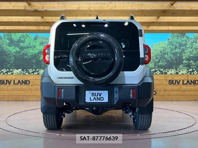 Toyota Land Cruiser FJ 2026-07 8652622-14