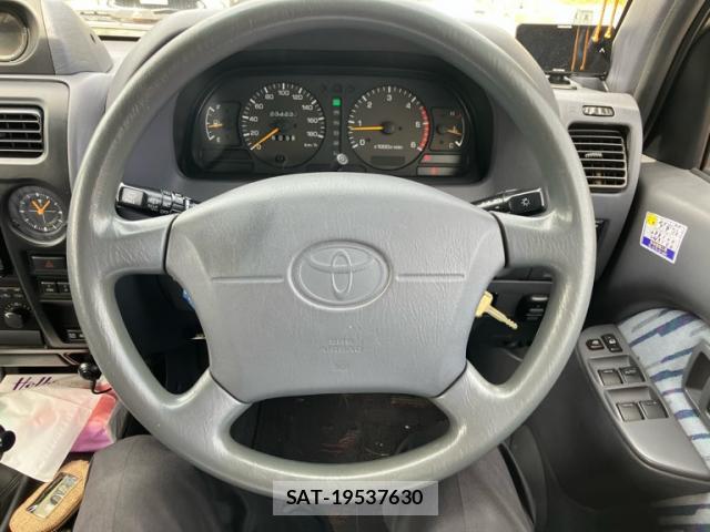 Toyota LAND CRUISER PRADO 1996-05 8647080-9