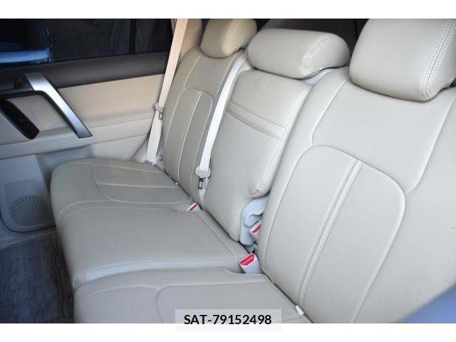 Toyota LAND CRUISER PRADO 2022-11 8647452-18