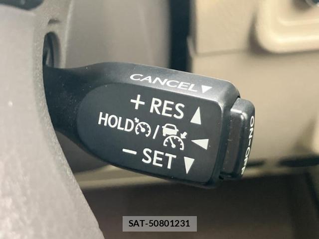 Toyota LAND CRUISER PRADO 2022-11 8647813-12
