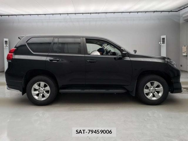 Toyota LAND CRUISER PRADO 2019-10 8648908-11