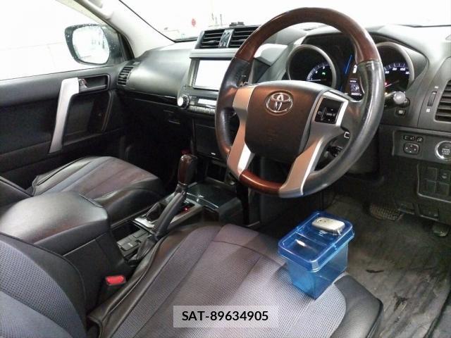 Toyota LAND CRUISER PRADO 2014-07 8648972-2