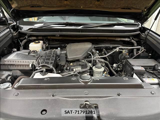 Toyota LAND CRUISER PRADO 2023-10 8649188-13