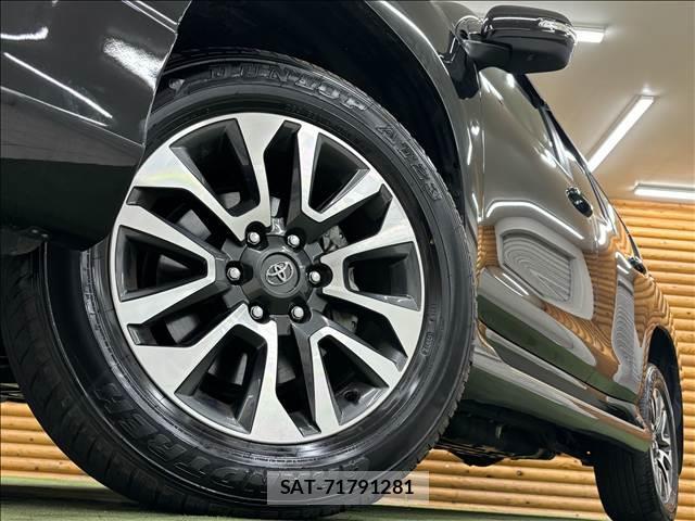 Toyota LAND CRUISER PRADO 2023-10 8649188-18