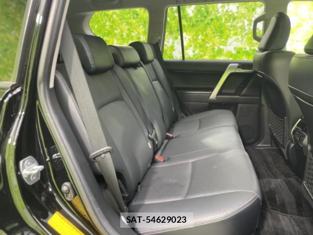 Toyota LAND CRUISER PRADO 2023-02 8649402-4