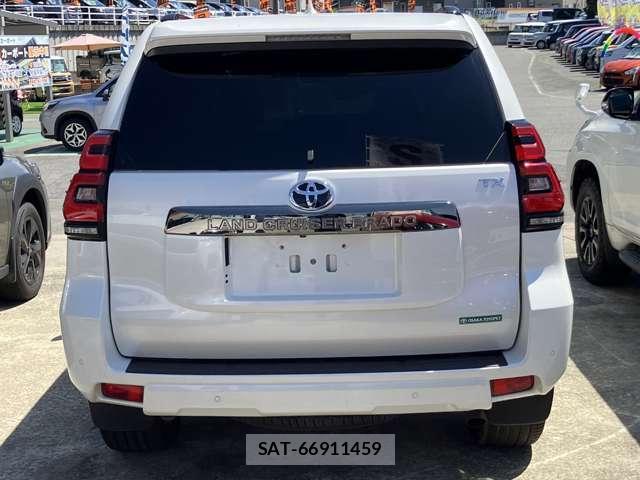 Toyota LAND CRUISER PRADO 2021-04 8649491-3