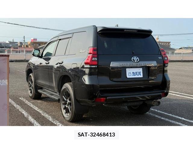 Toyota LAND CRUISER PRADO 2022 8649631-18