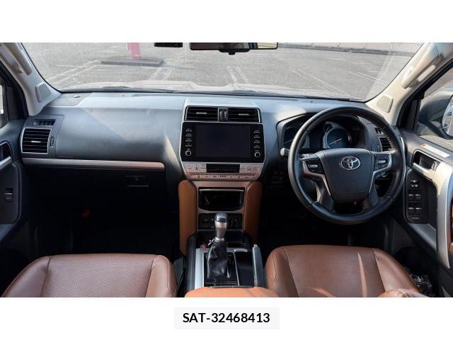 Toyota LAND CRUISER PRADO 2022 8649631-2