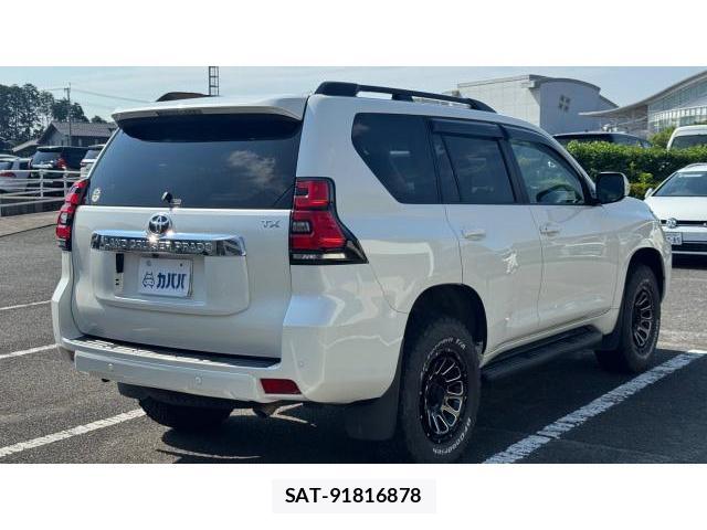 Toyota LAND CRUISER PRADO 2022 8649638-11