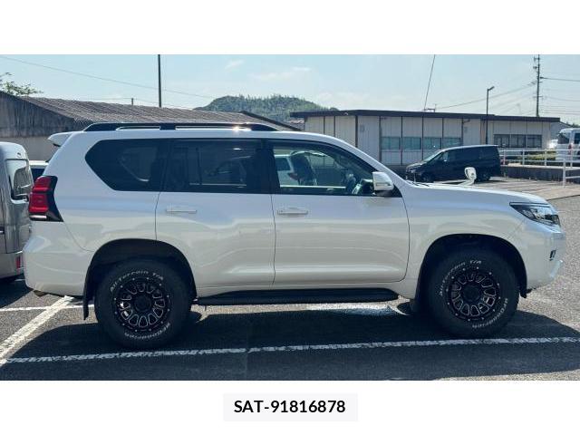 Toyota LAND CRUISER PRADO 2022 8649638-4