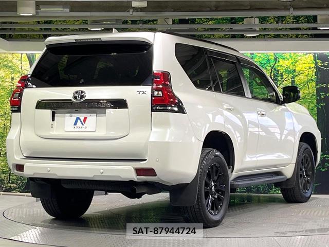 Toyota LAND CRUISER PRADO 2022-06 8650172-16