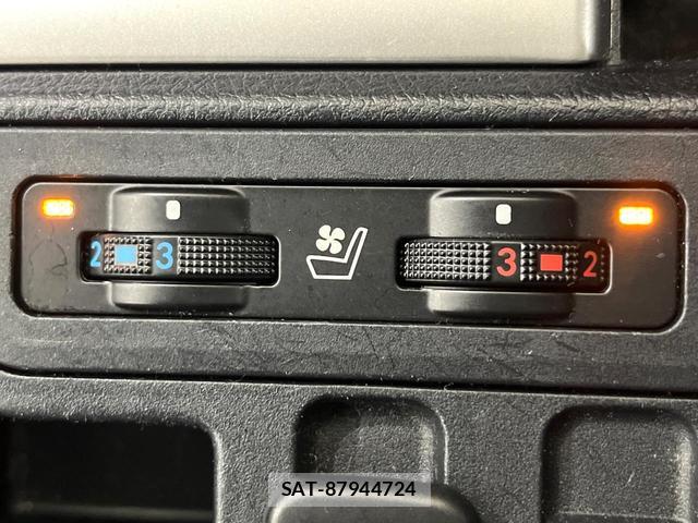 Toyota LAND CRUISER PRADO 2022-06 8650172-5