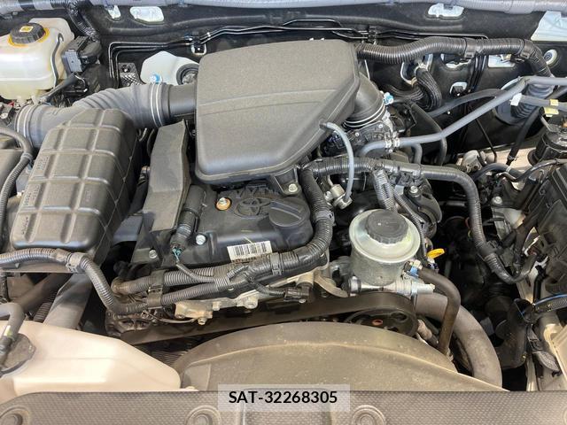 Toyota LAND CRUISER PRADO 2023-10 8651205-17