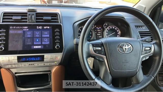 Toyota LAND CRUISER PRADO 2022-04 8651253-16