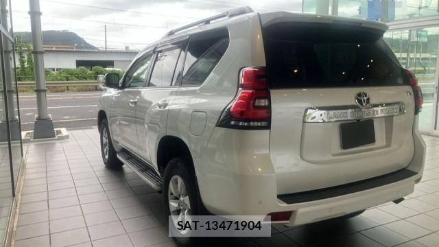 Toyota LAND CRUISER PRADO 2020-04 8651342-13