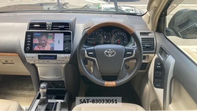 Toyota LAND CRUISER PRADO 2023-02 8651382-16