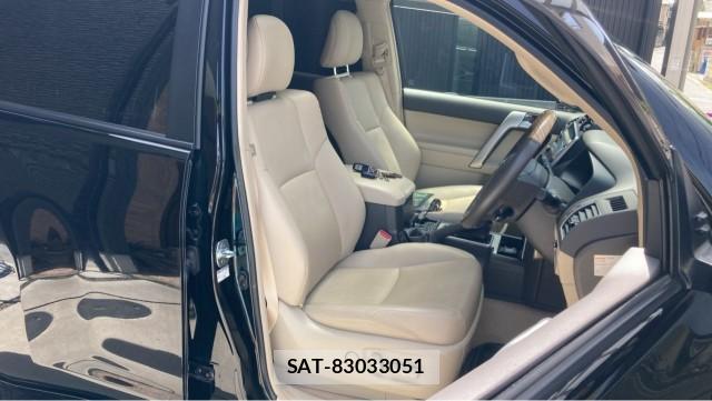 Toyota LAND CRUISER PRADO 2023-02 8651382-5