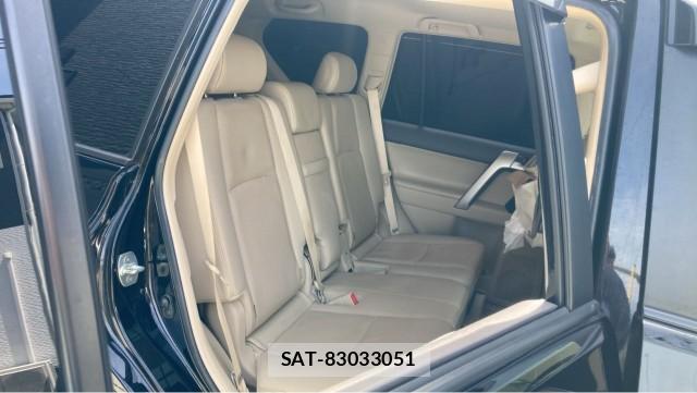 Toyota LAND CRUISER PRADO 2023-02 8651382-6