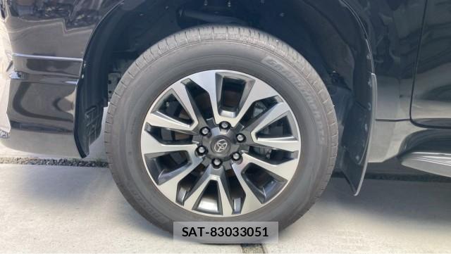 Toyota LAND CRUISER PRADO 2023-02 8651382-8