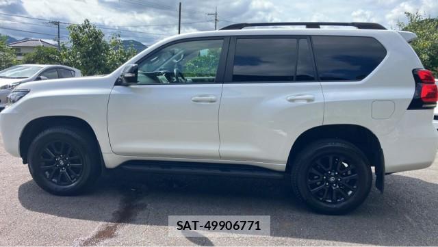 Toyota LAND CRUISER PRADO 2022-06 8651441-10
