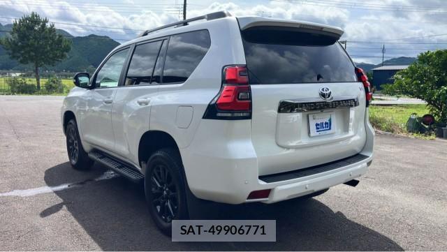 Toyota LAND CRUISER PRADO 2022-06 8651441-13