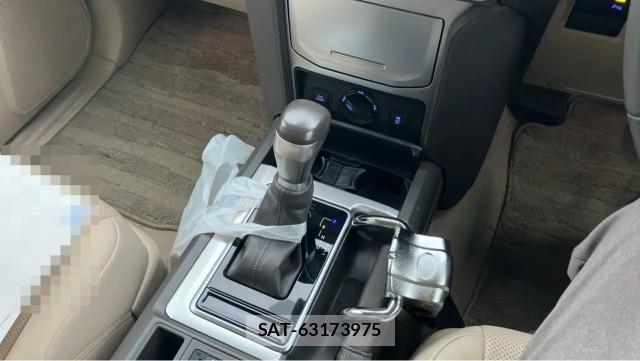 Toyota LAND CRUISER PRADO 2020-03 8651455-14