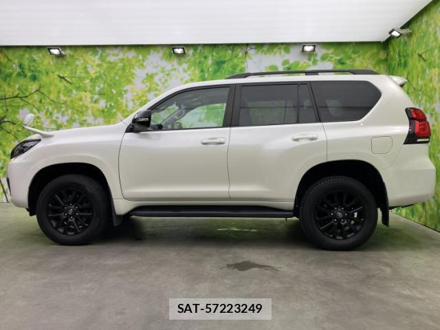 Toyota LAND CRUISER PRADO 2023-07 8651794-1