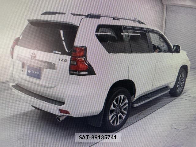 Toyota LAND CRUISER PRADO 2022-06 8651940-1