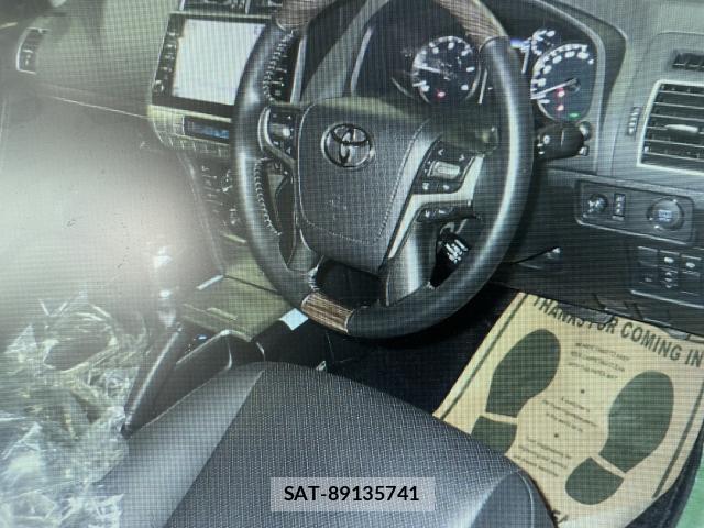 Toyota LAND CRUISER PRADO 2022-06 8651940-5