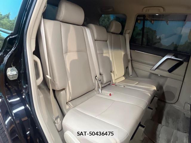 Toyota LAND CRUISER PRADO 2023-06 8652627-8