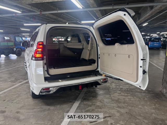 Toyota LAND CRUISER PRADO 2018-08 8652851-19