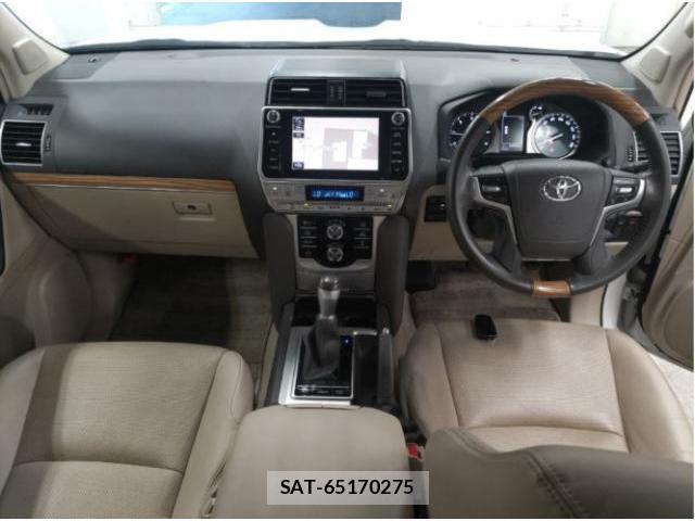 Toyota LAND CRUISER PRADO 2018-08 8652851-2