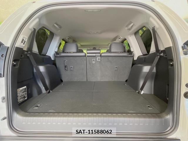 Toyota LAND CRUISER PRADO 2023-01 8652950-10