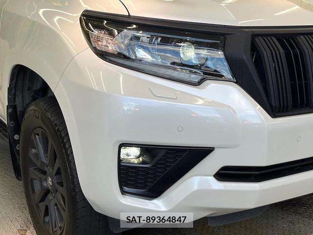 Toyota LAND CRUISER PRADO 2023-03 8653245-12
