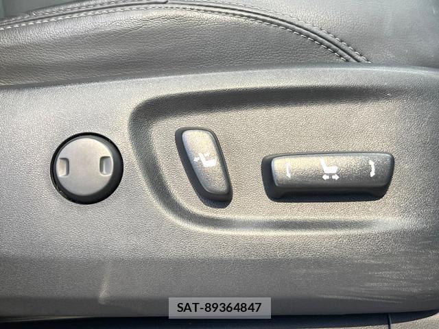 Toyota LAND CRUISER PRADO 2023-03 8653245-6