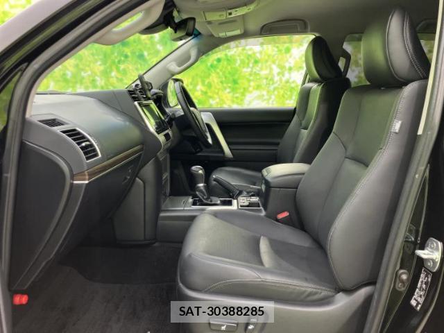 Toyota LAND CRUISER PRADO 2023-09 8653455-5