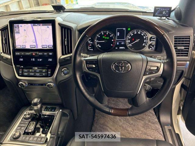 Toyota LAND CRUISER 2020-09 8647014-2