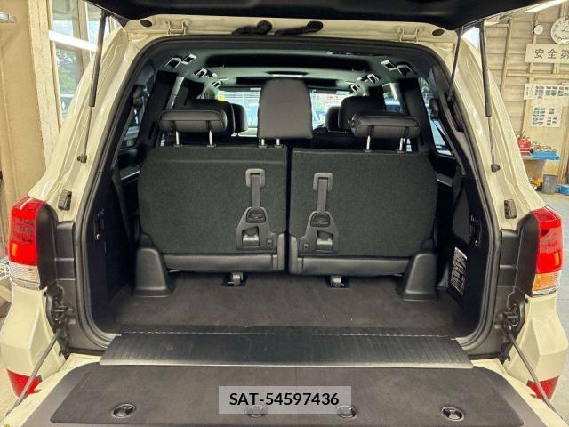 Toyota LAND CRUISER 2020-09 8647014-6