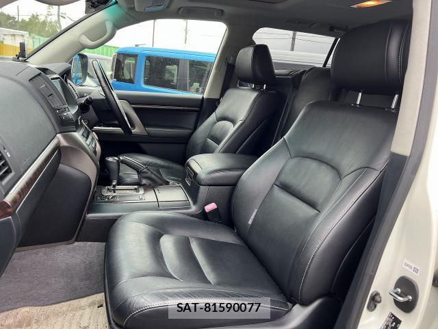 Toyota LAND CRUISER 2010-11 8647246-12