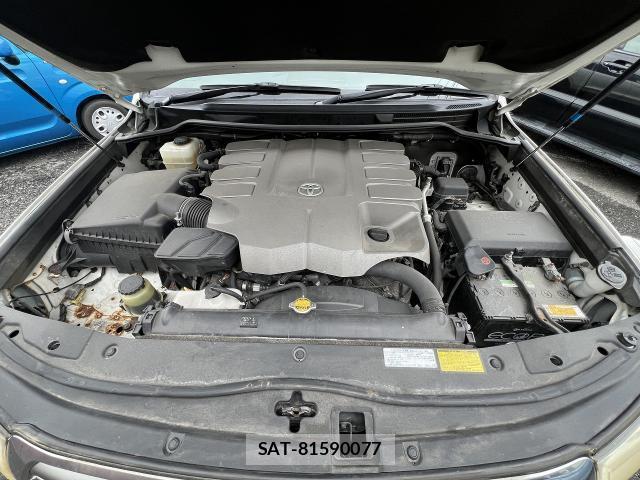 Toyota LAND CRUISER 2010-11 8647246-18
