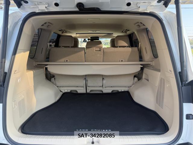 Toyota LAND CRUISER 2022-05 8649135-17
