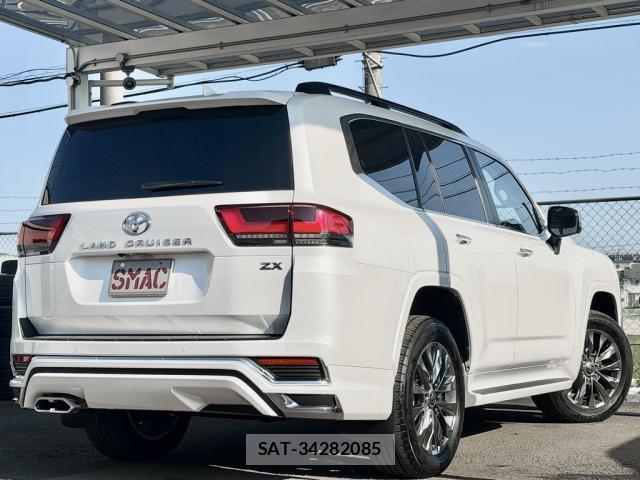 Toyota LAND CRUISER 2022-05 8649135-3
