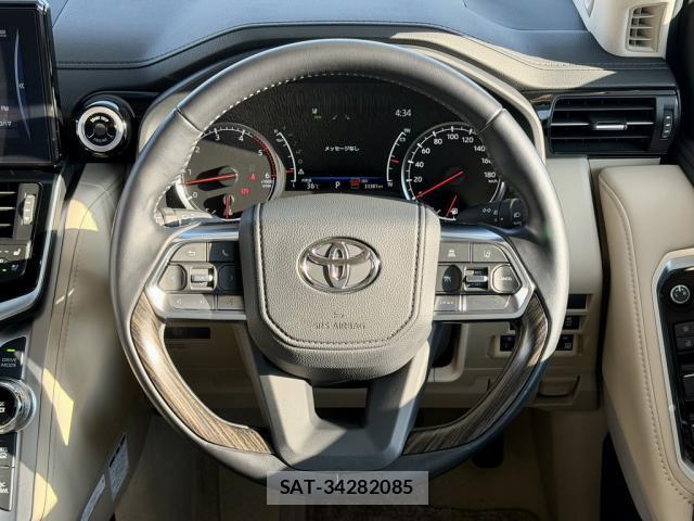Toyota LAND CRUISER 2022-05 8649135-8