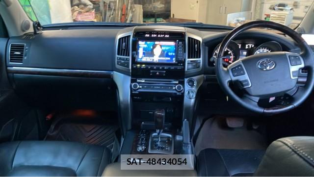 Toyota LAND CRUISER 2013-09 8651304-2