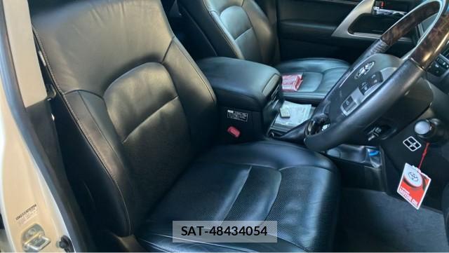 Toyota LAND CRUISER 2013-09 8651304-5