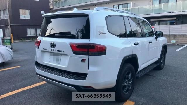 Toyota LAND CRUISER 2023-09 8651336-12