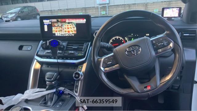 Toyota LAND CRUISER 2023-09 8651336-16